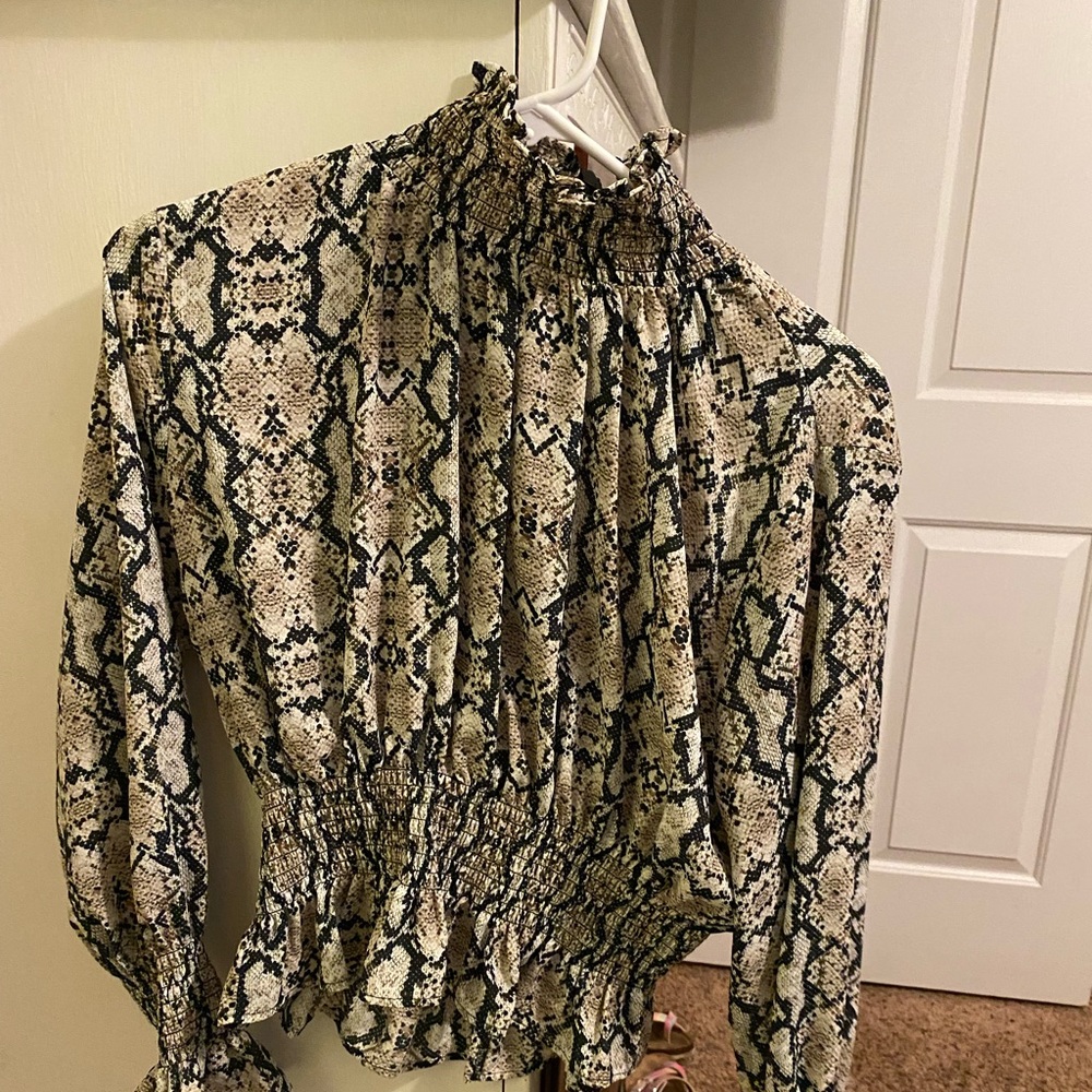 large. Snake print. Long sleeved crop.